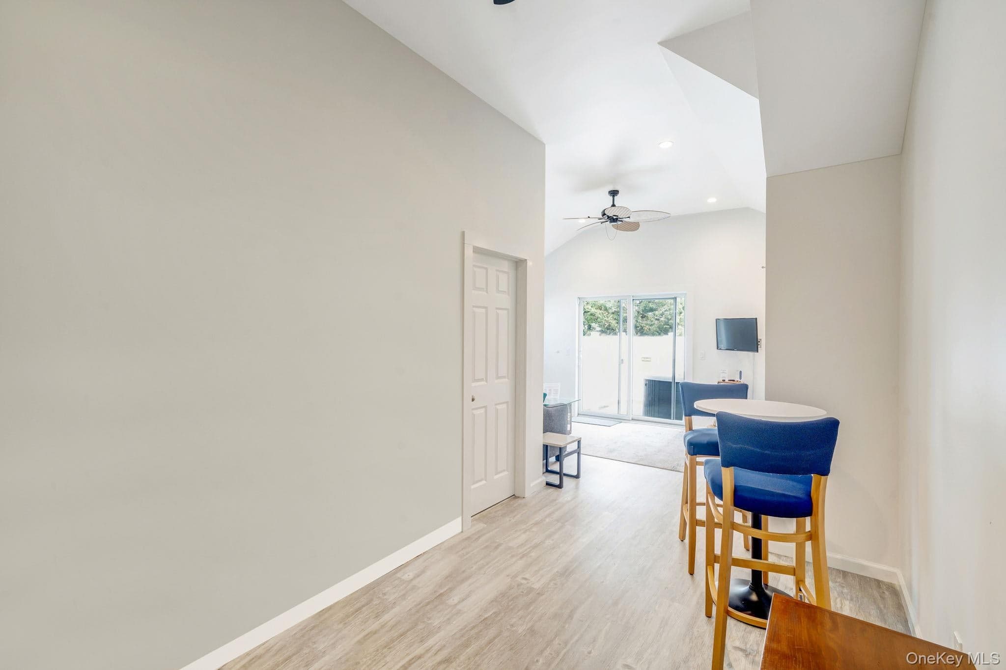 407 Wiggins Street thumbnail 44