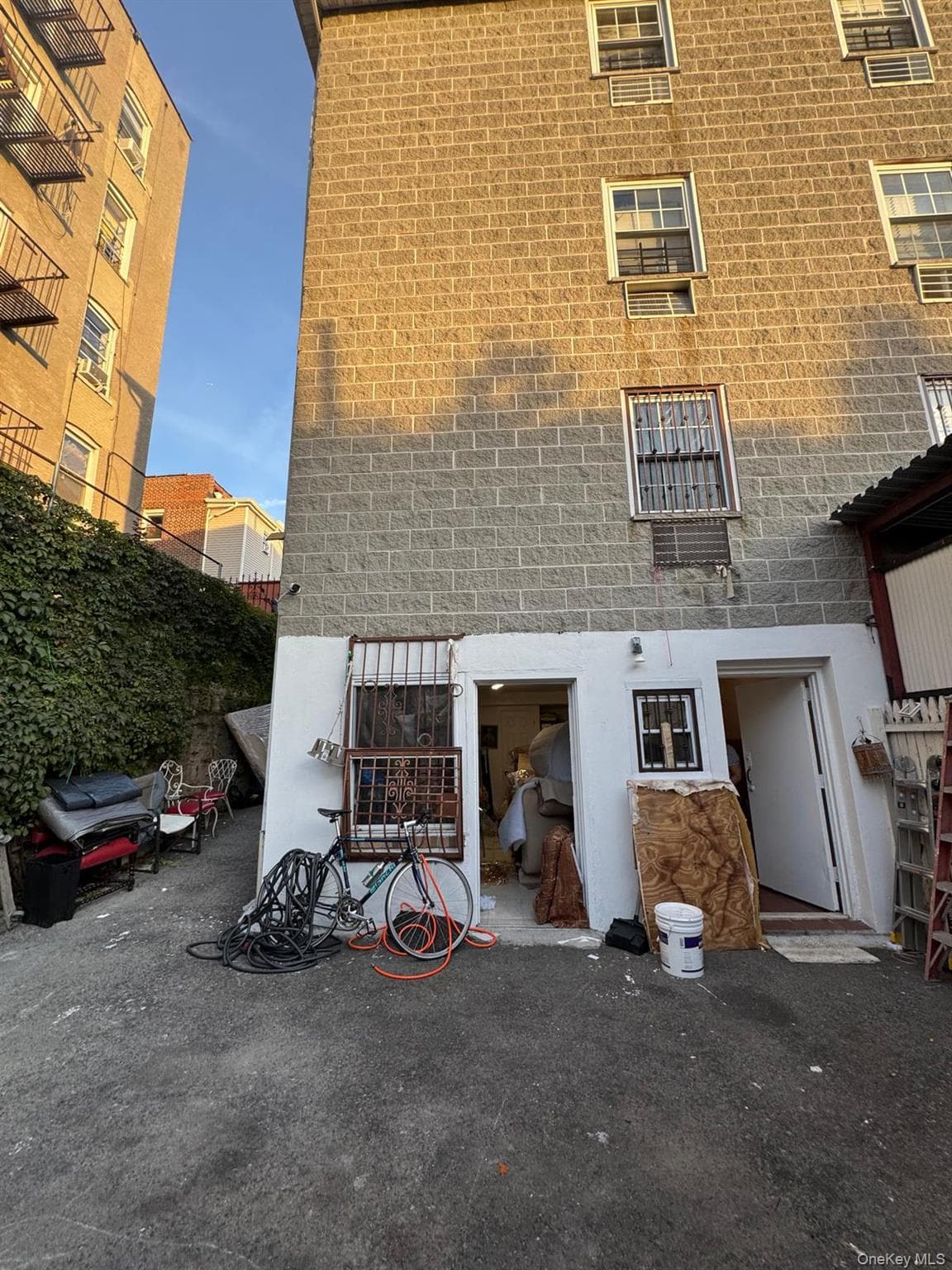 643 Baker Avenue thumbnail 5