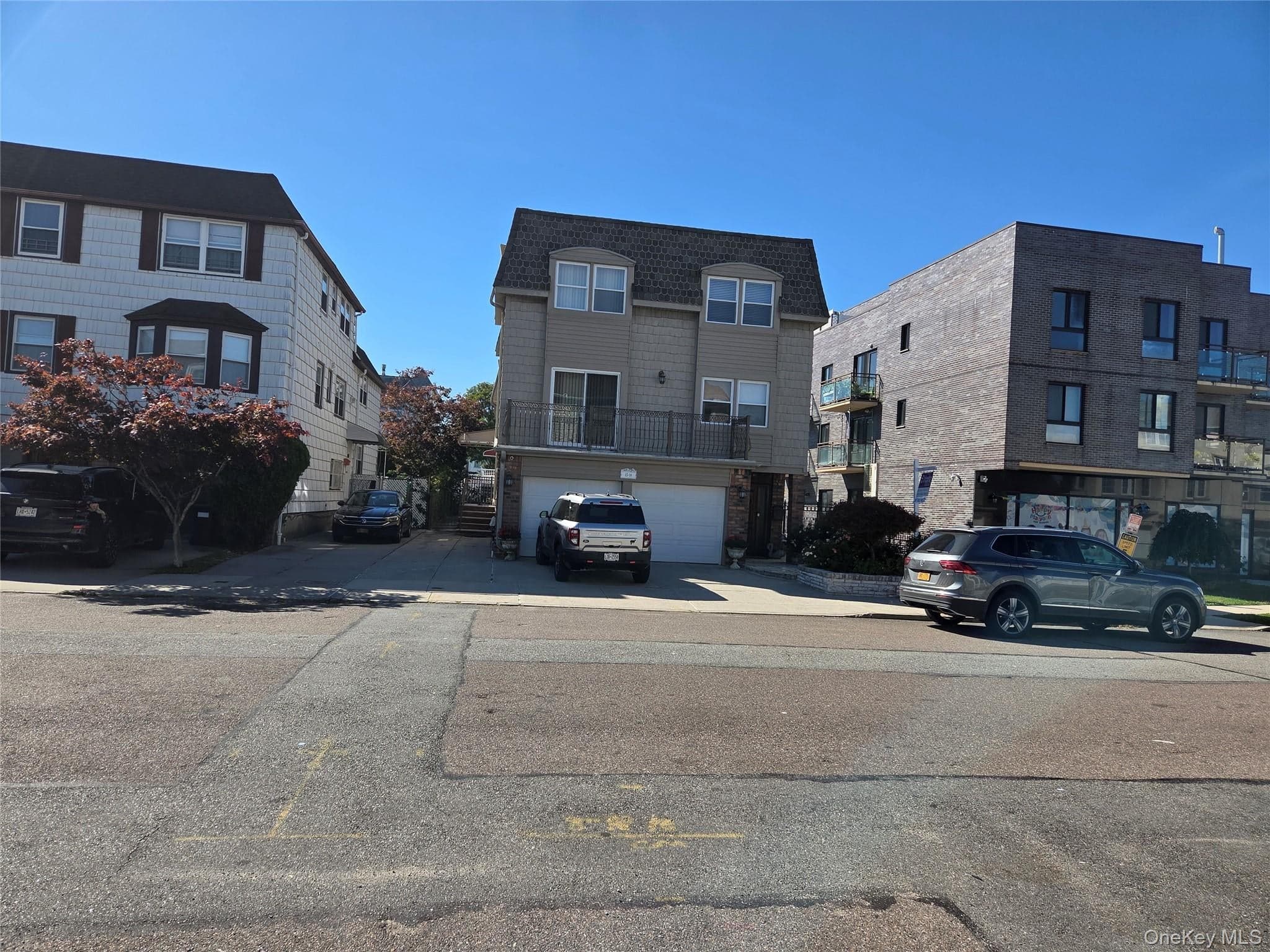 1516 215th Street thumbnail 2
