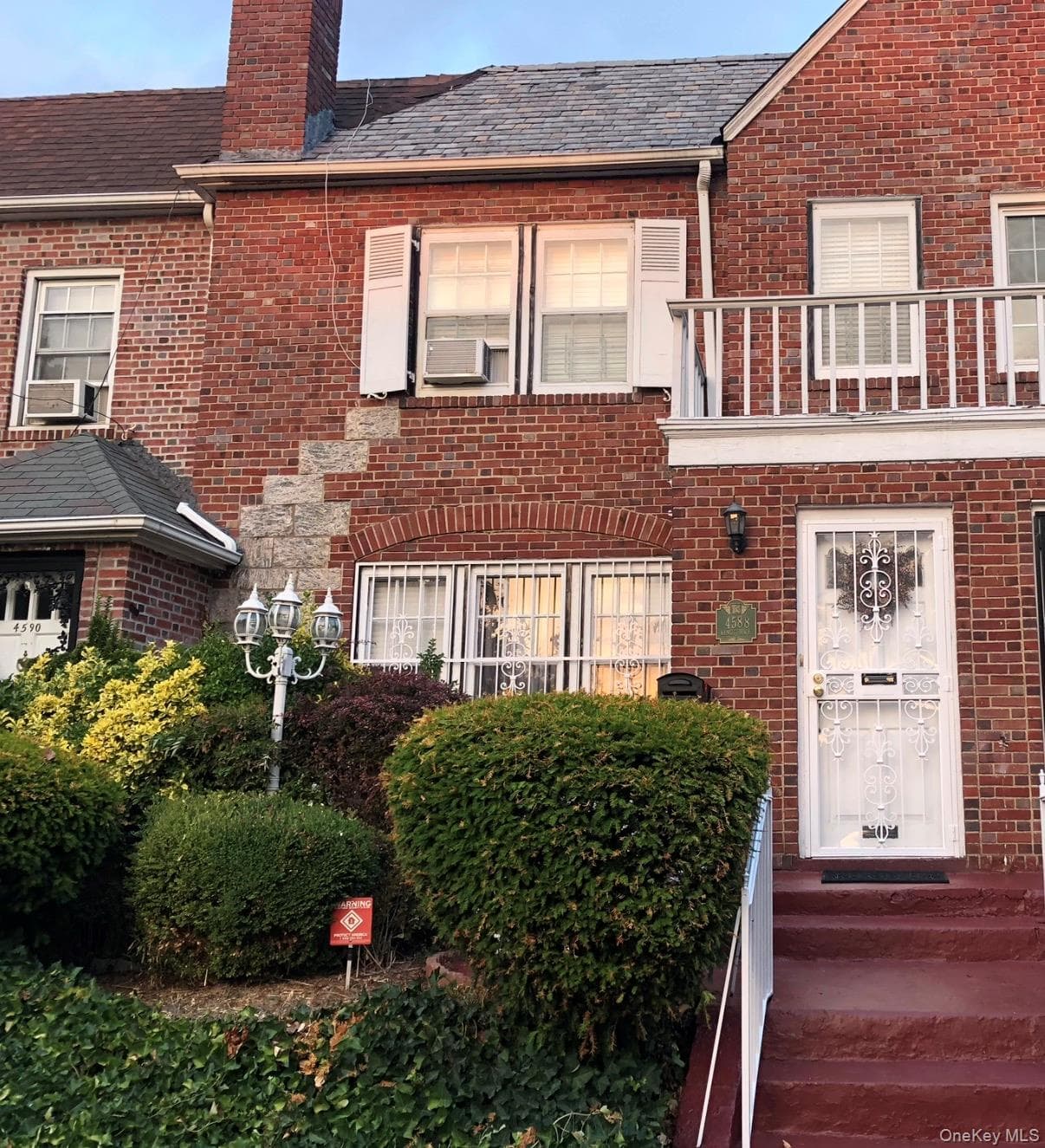4588 Kings Highway, Brooklyn
