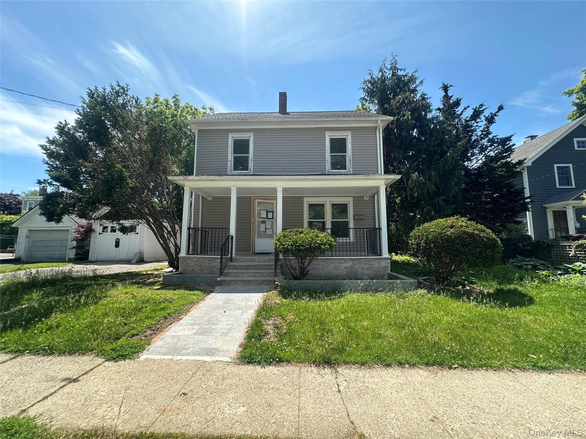 423 Hinman Place, Mamaroneck