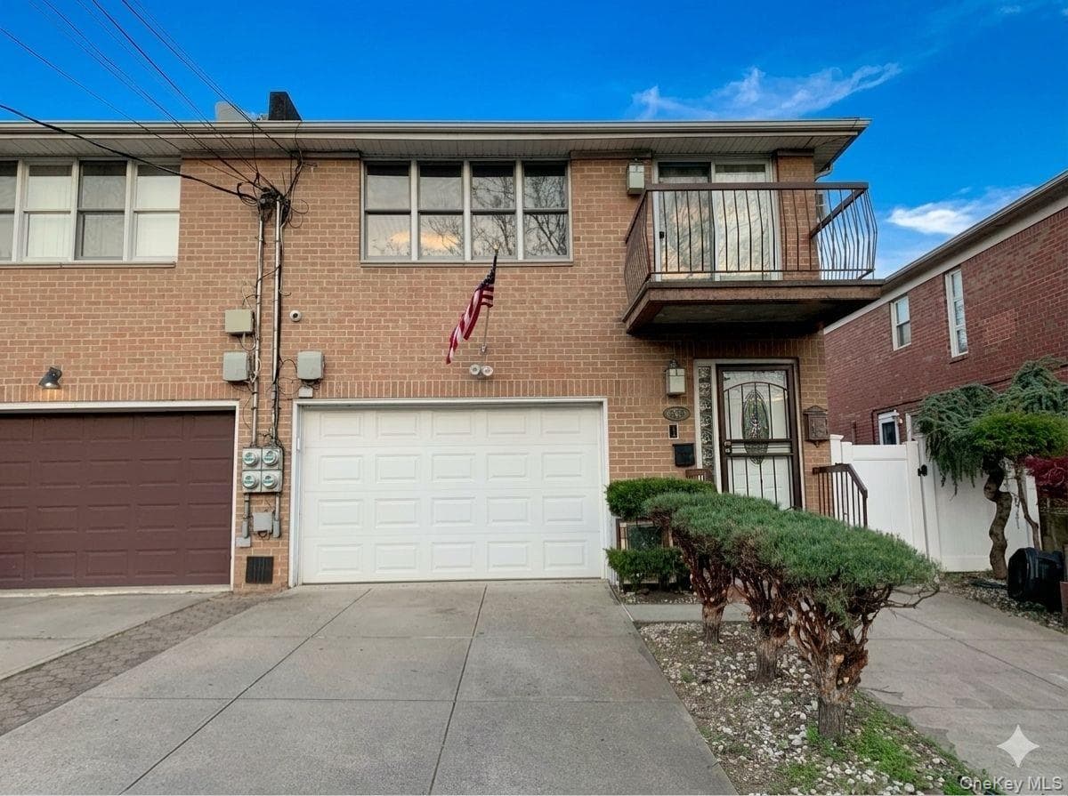 5-15 123rd Street, College Point