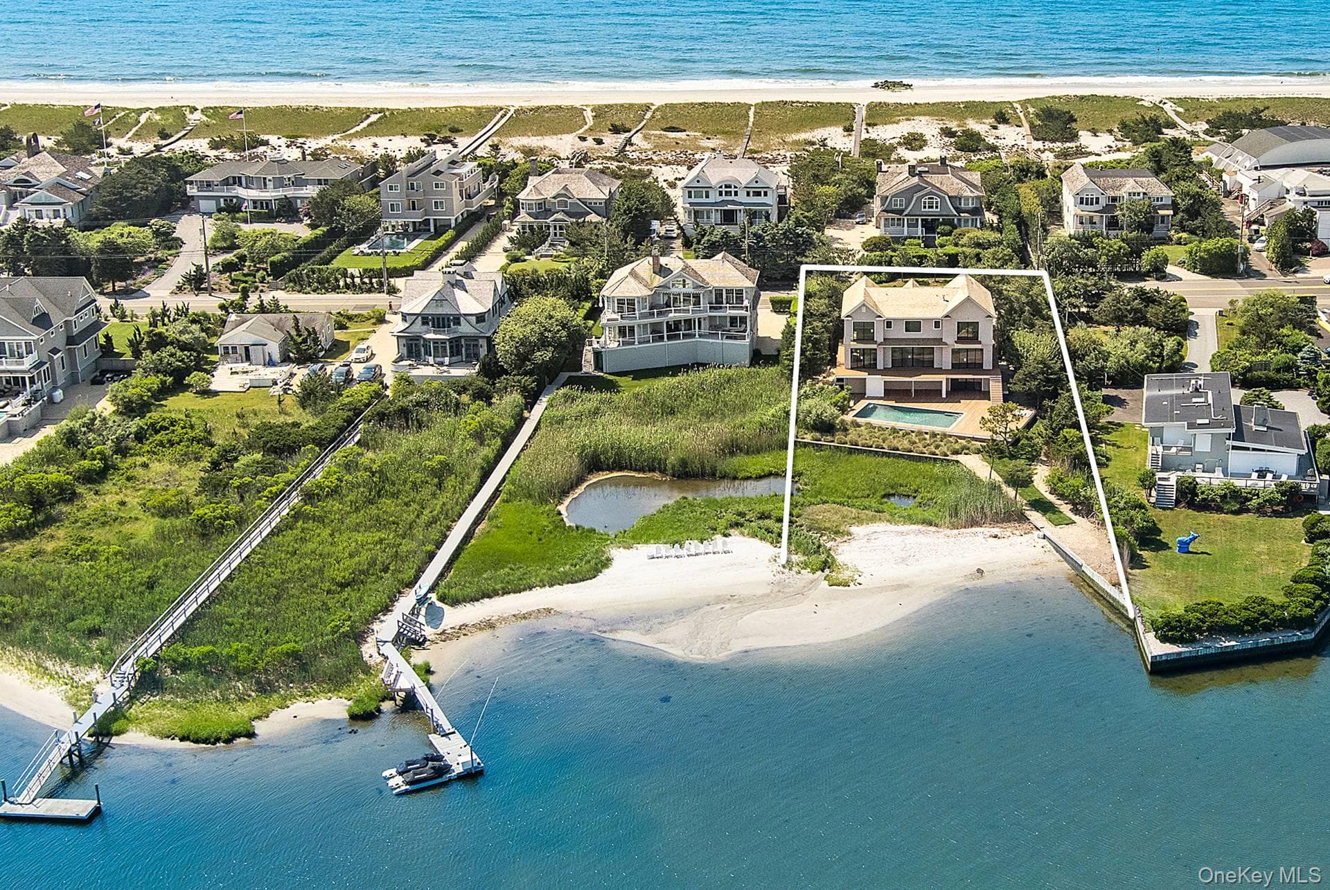 218 Dune Road, Westhampton Beach