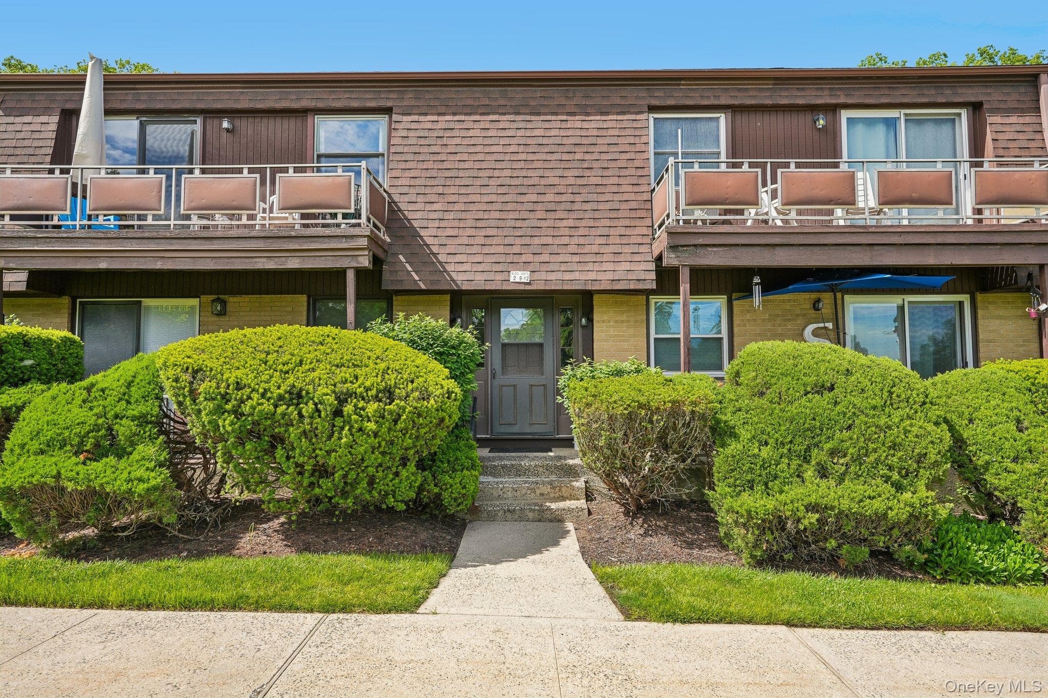 2 Germonds Village Unit: 12, Bardonia