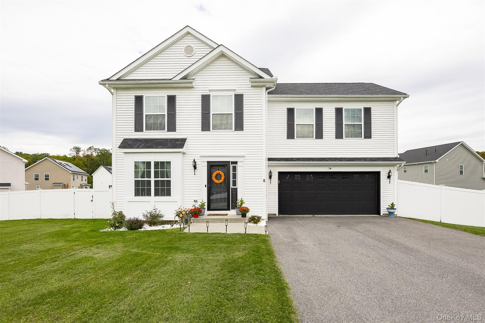 6 Stonewall Circle, Poughkeepsie