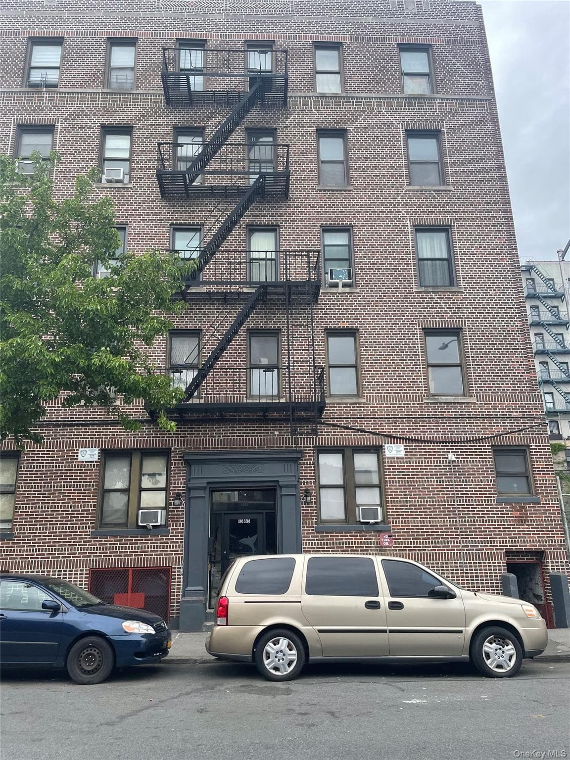 1383 Plimpton Ave AVE Unit: 4C, Bronx
