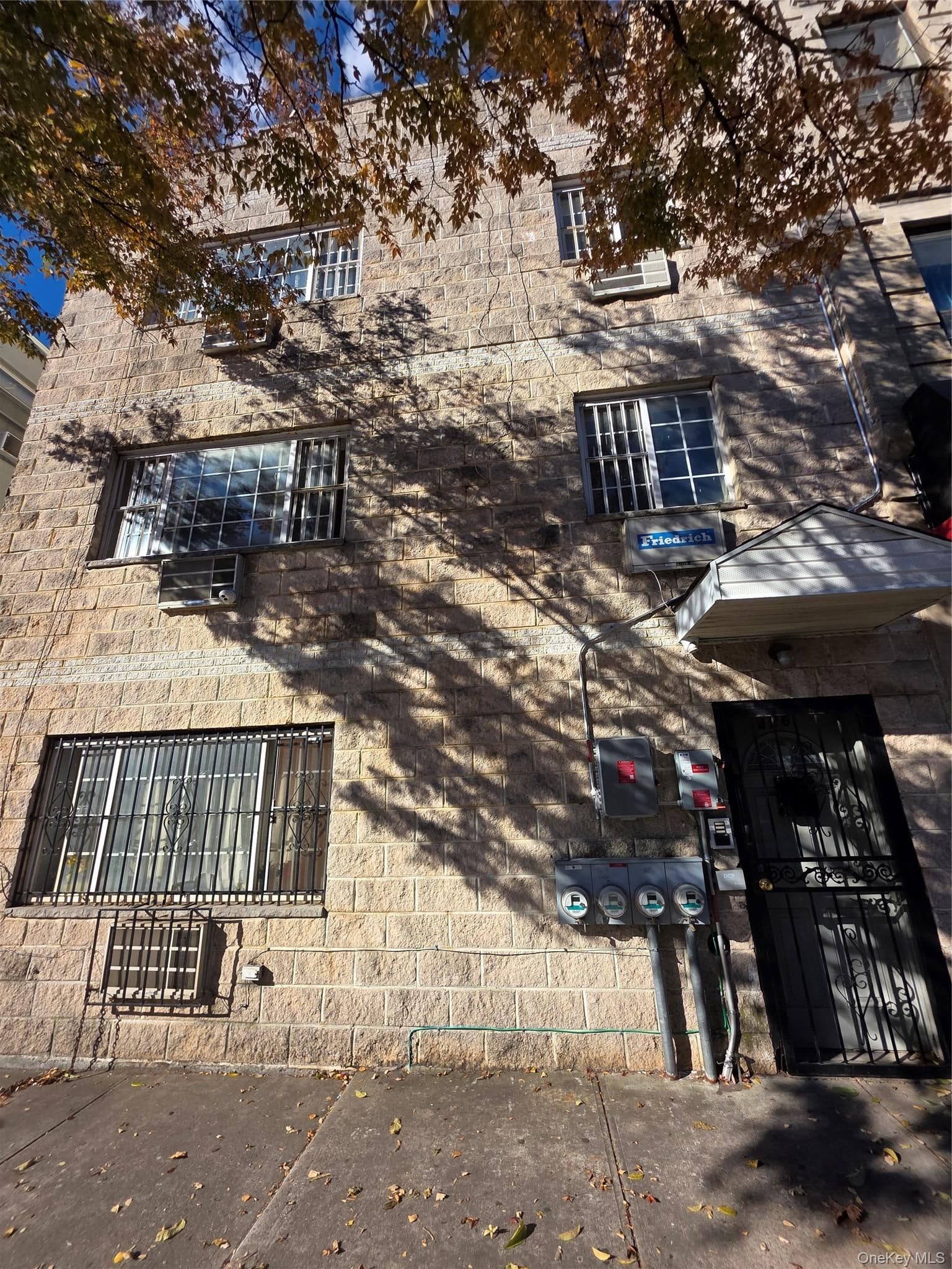 476 Ralph Avenue, Brooklyn