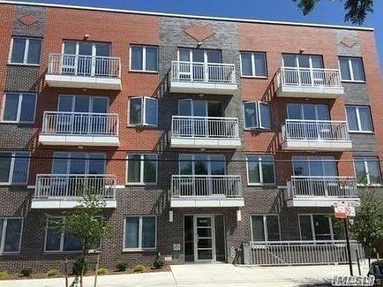 3215 Leavitt Street Unit: 1C, Flushing
