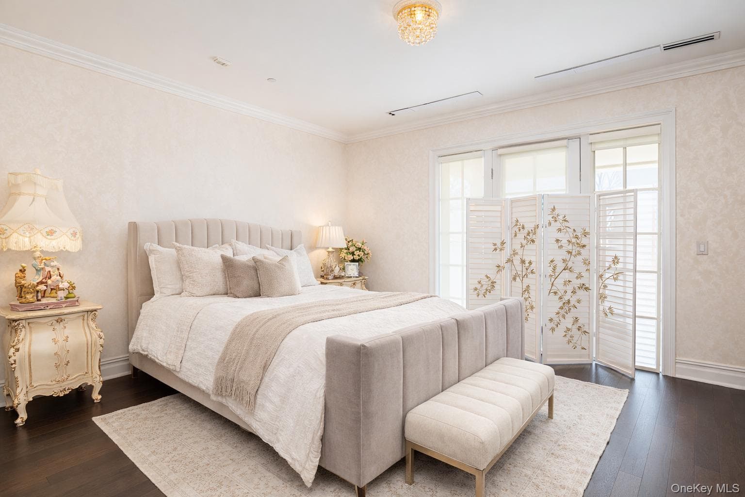 3000 Royal Court Unit: 3201, North Hills