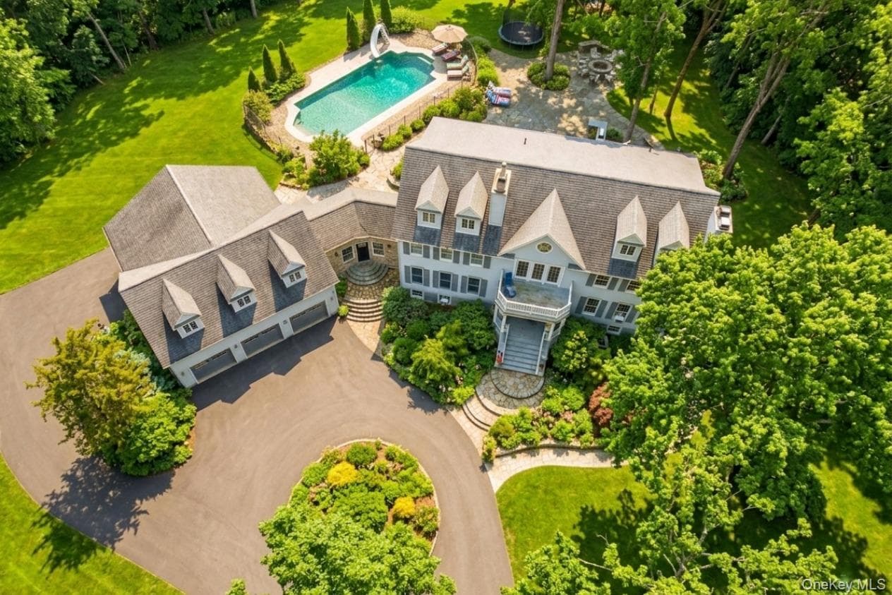 16 Sunset Ridge, Monroe