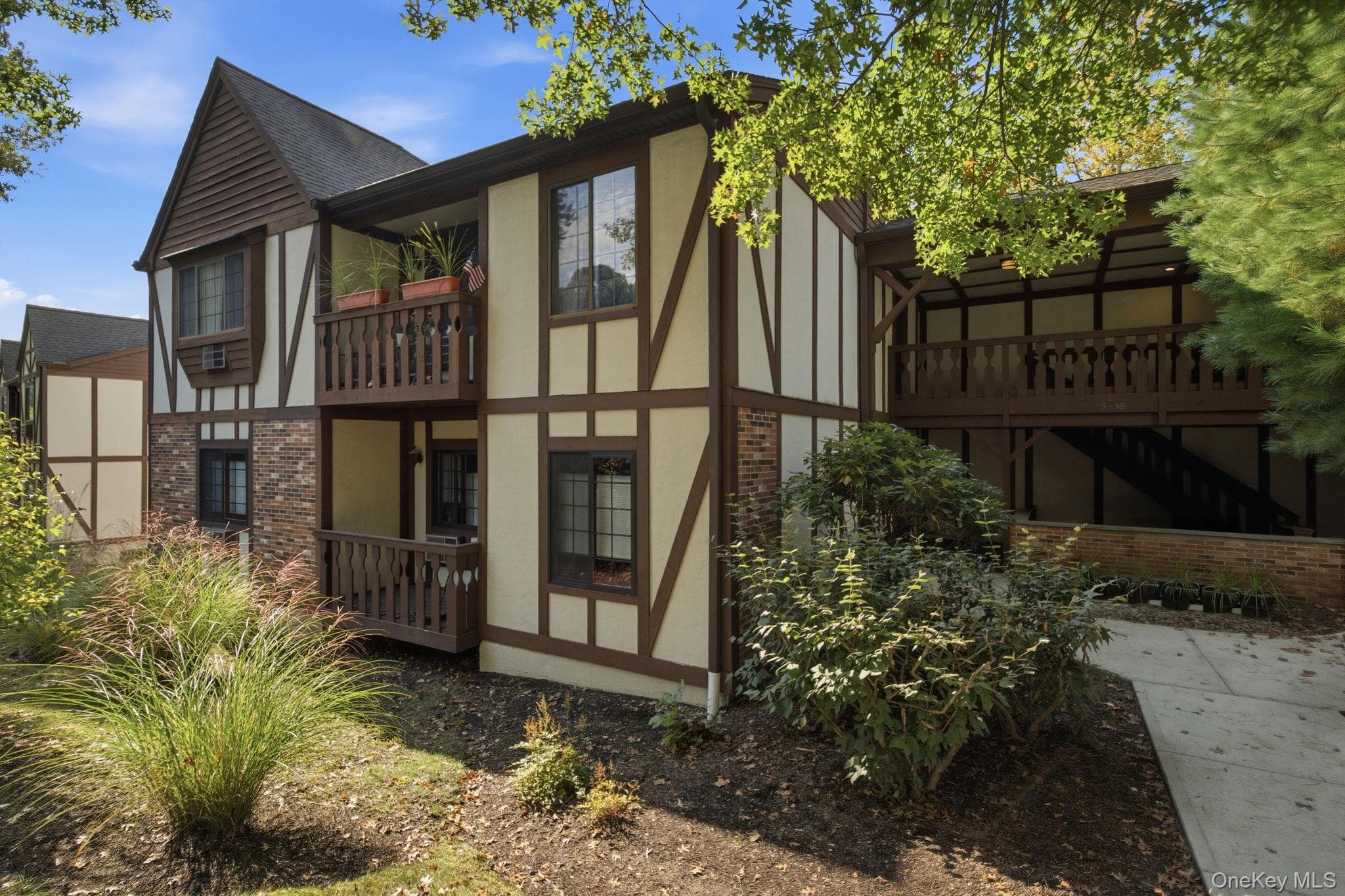 10 Foxwood Circle, Mount Kisco