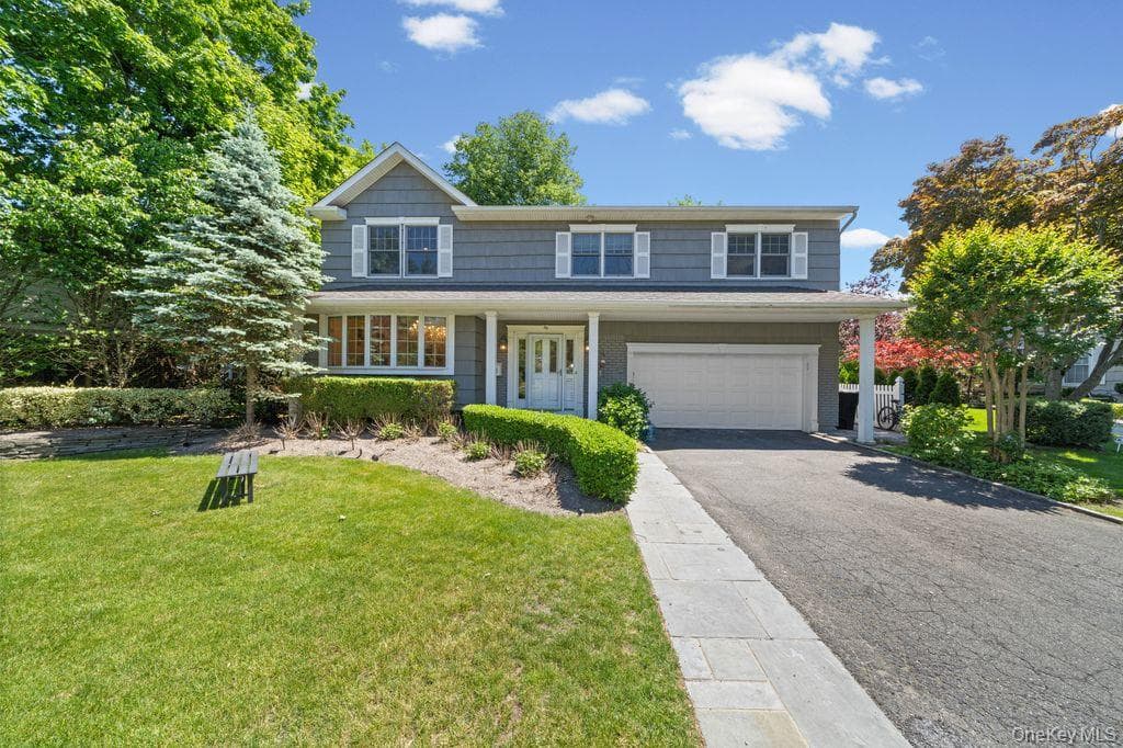 29 Waverly Place, Lawrence
