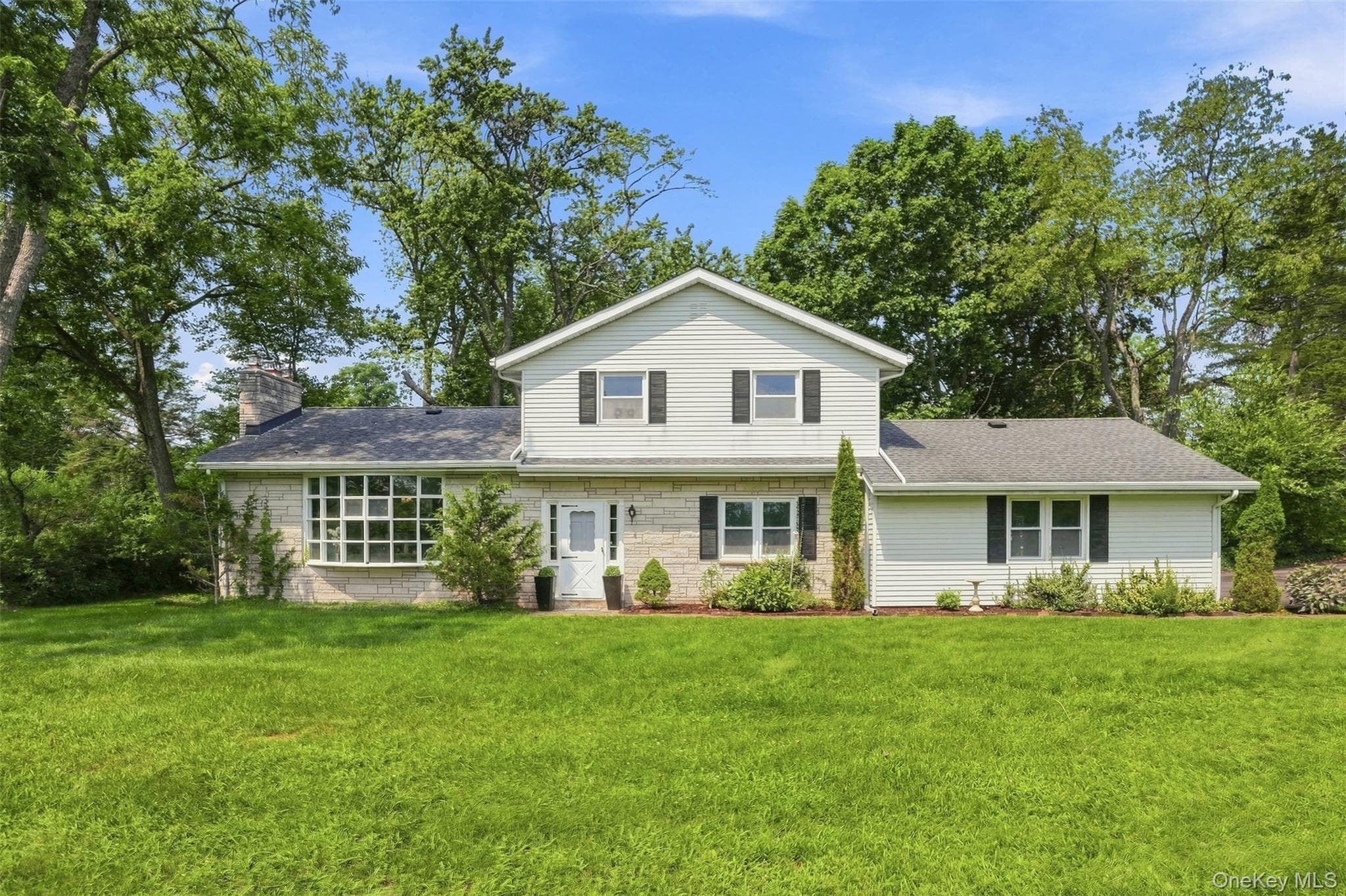 575 Lucas Avenue Extension, Hurley