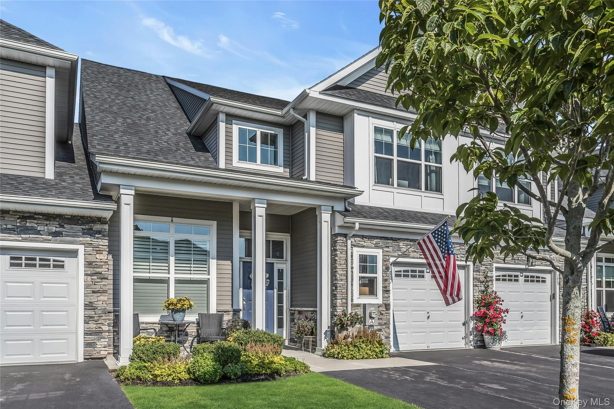 176 Towering Moon Lane, Yaphank