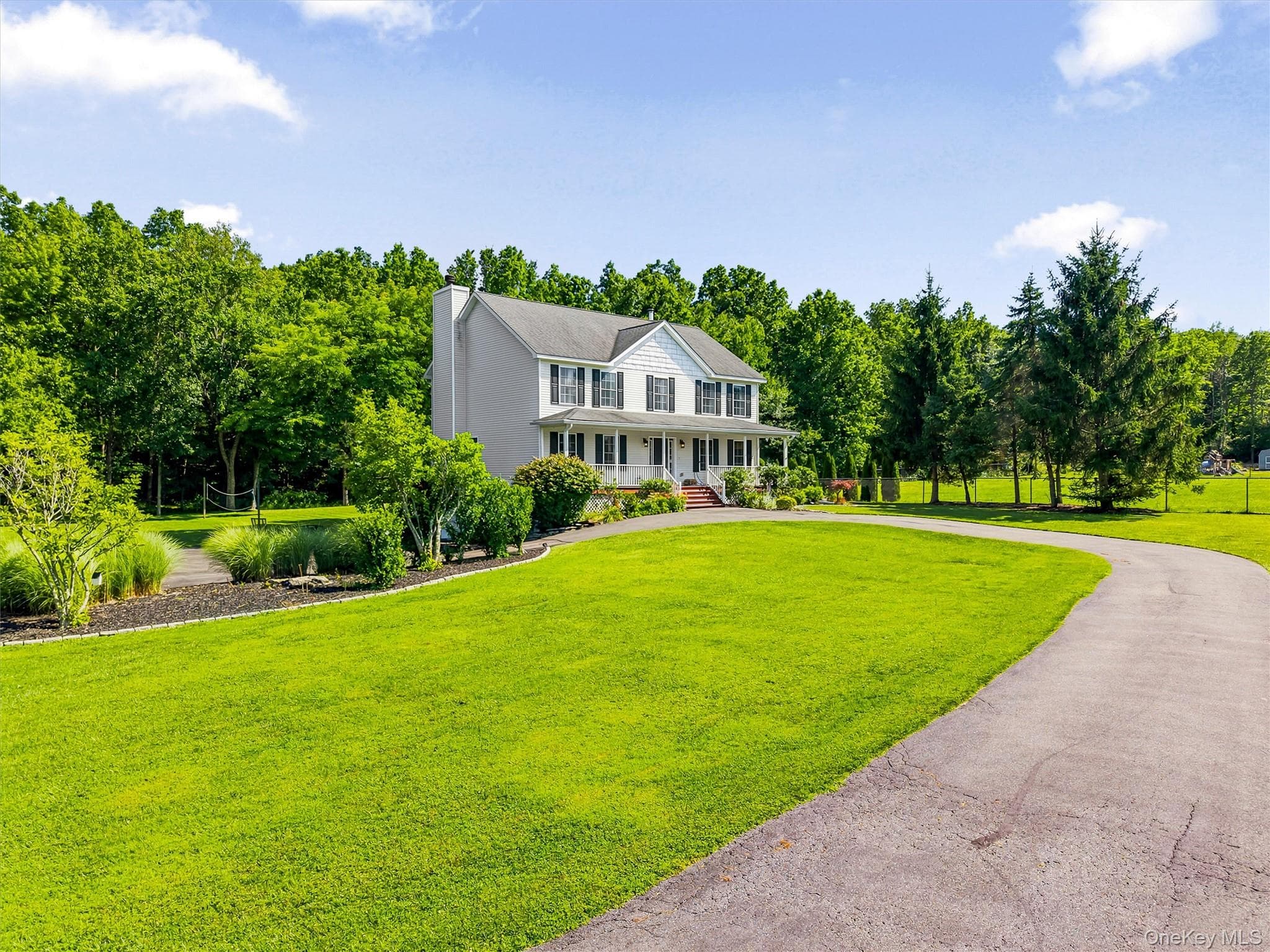 604 Ridgebury Road, Slate Hill
