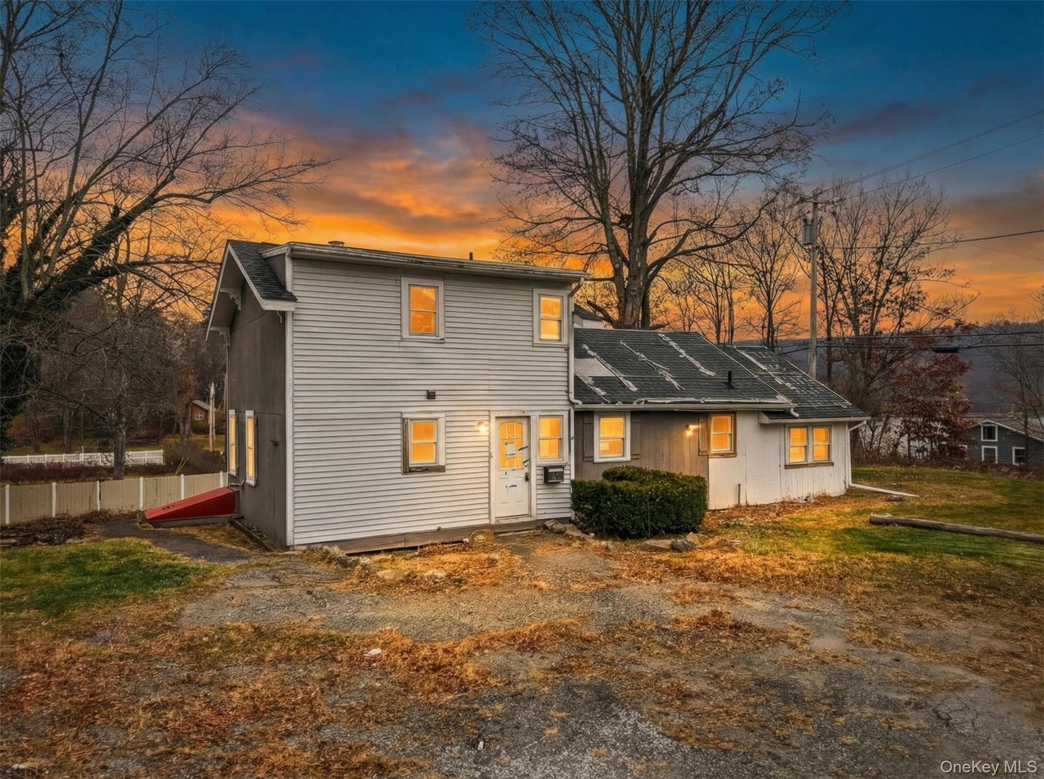 6 Laurel Drive, Holmes