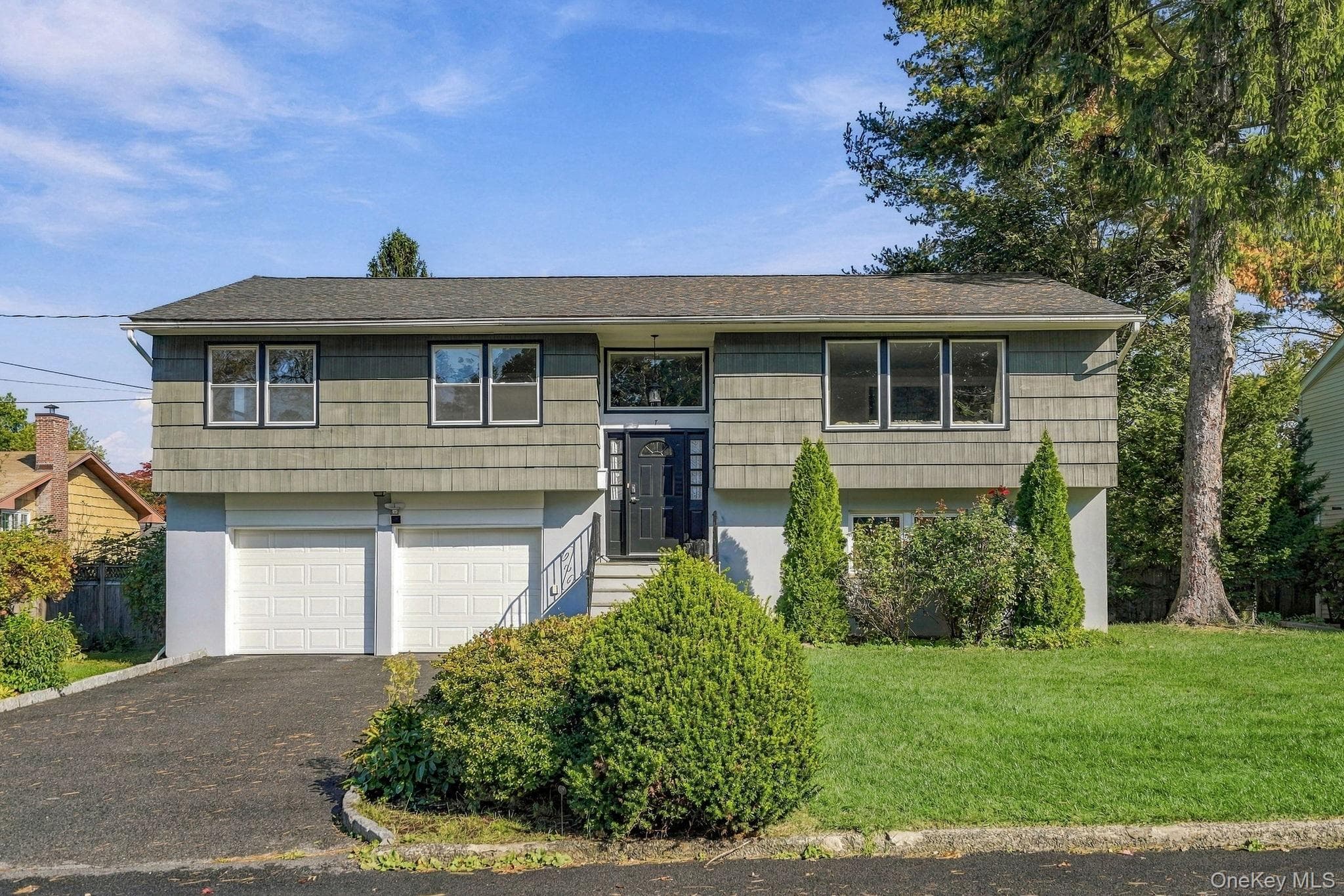 7 Frost Lane, Hartsdale