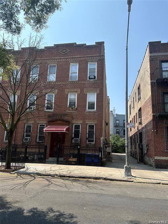 295 Schaefer Street, Brooklyn
