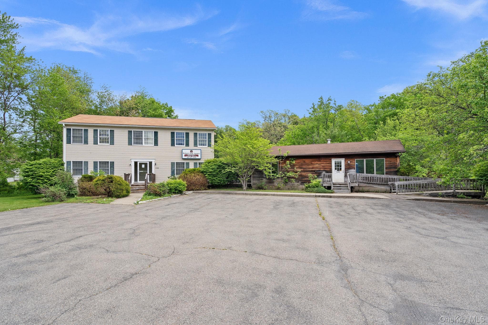 2300 State Route 208 State Route 208 Unit: 2288 & 2290, Montgomery