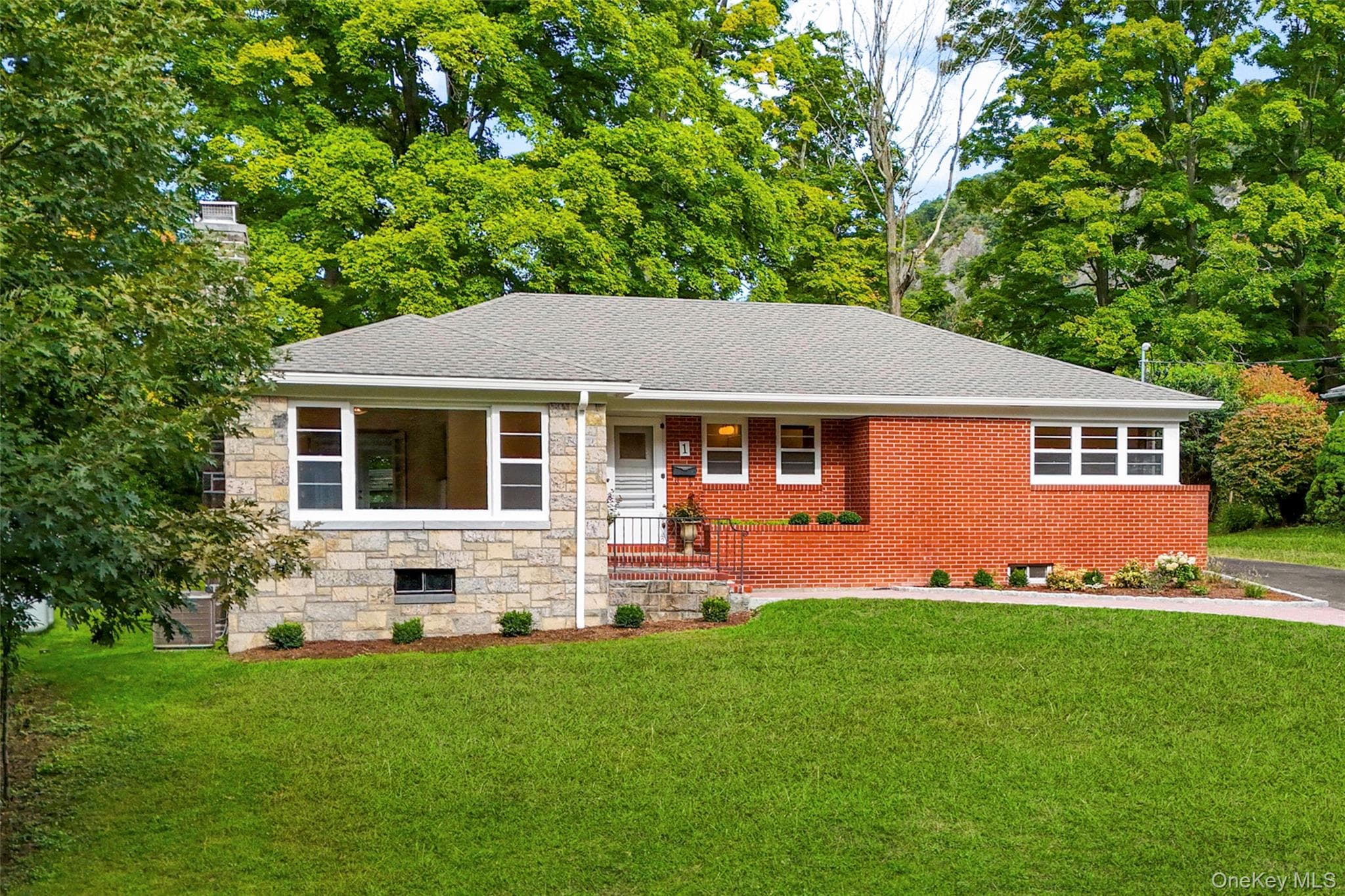 1 Craigside Drive, Cold Spring
