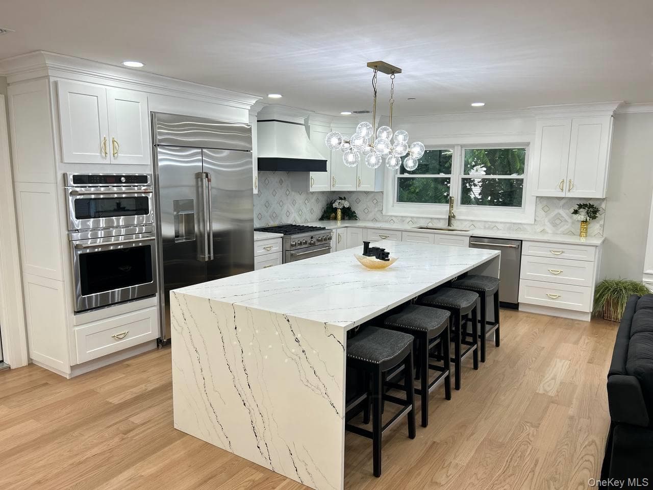 2450 Florin Court, Bellmore