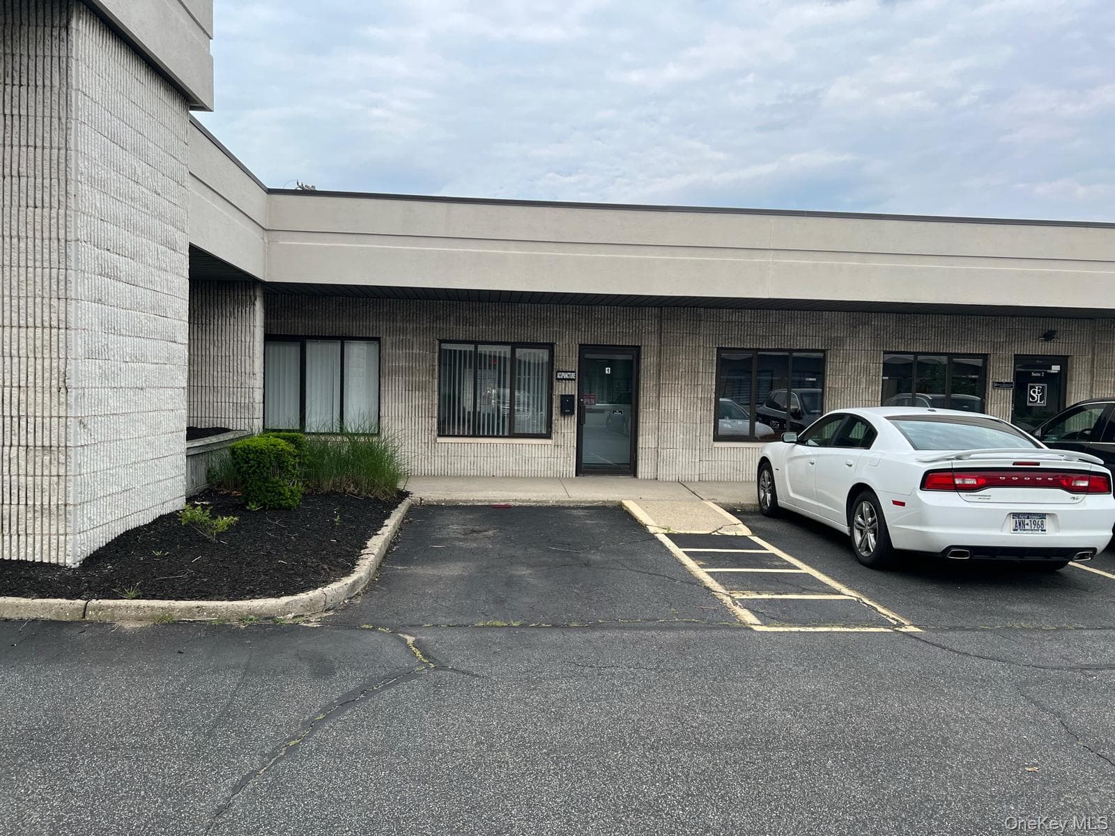 6268 Jericho Turnpike Unit: 1, Commack