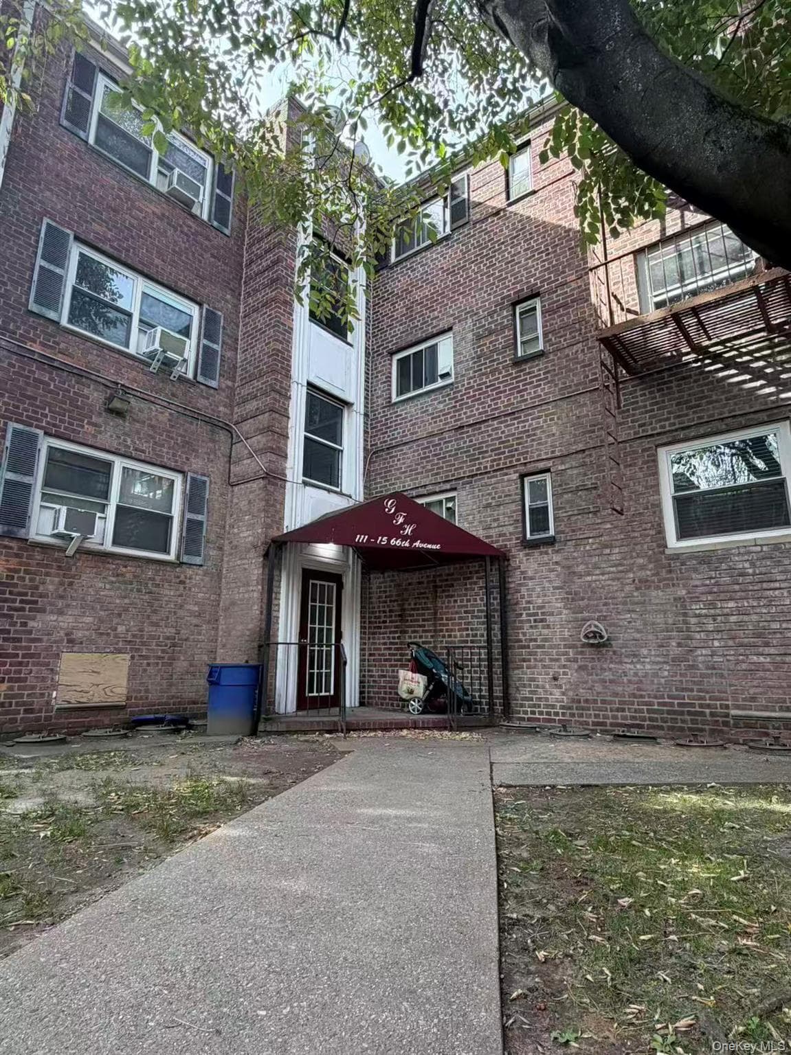111-15 66th Avenue Unit: 2A, Forest Hills