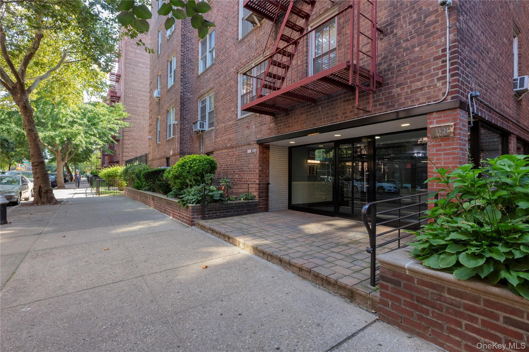 33-24 91 Street Unit: 4S, Jackson Heights