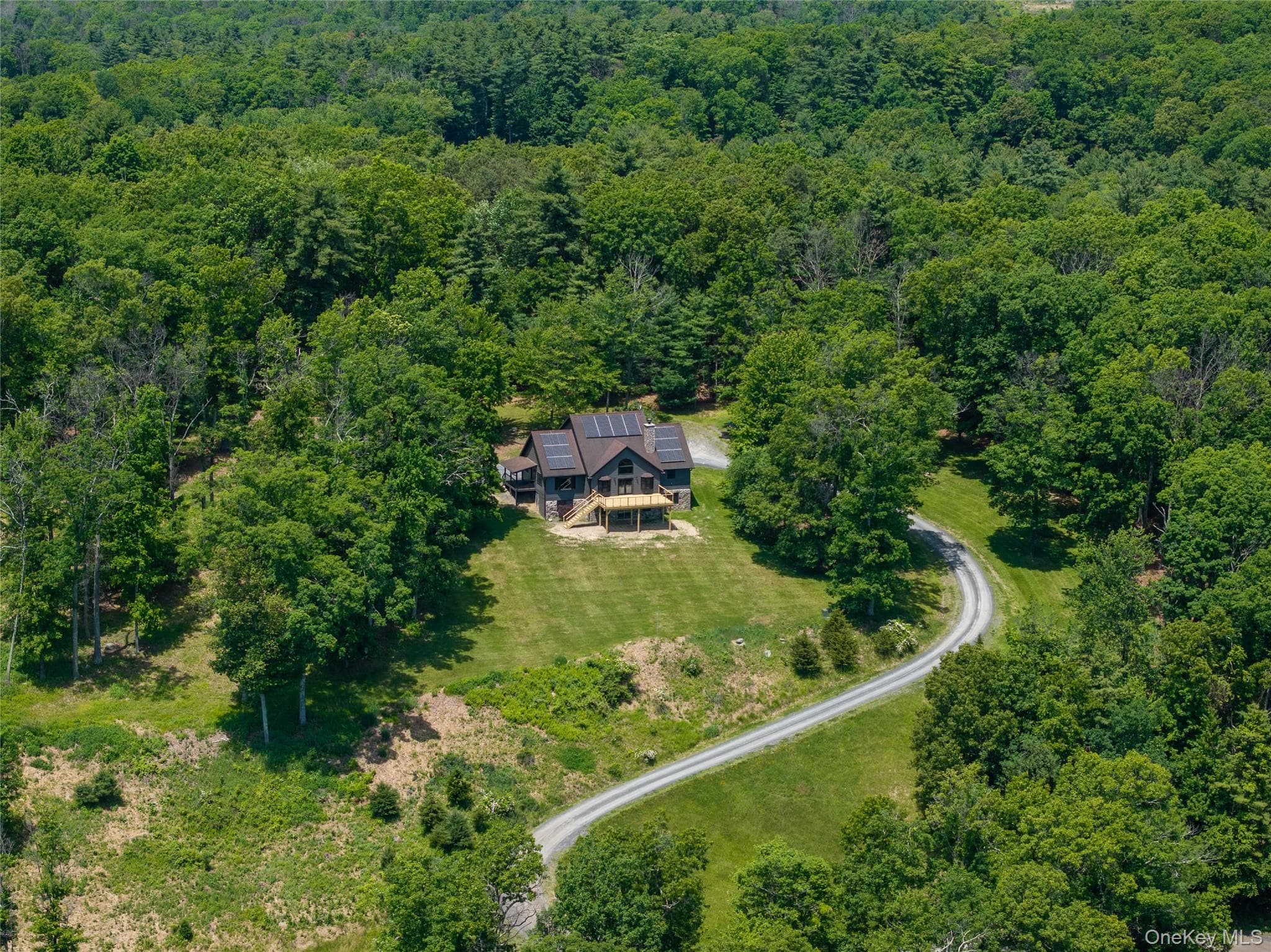 120 Rochester Center Road, Accord