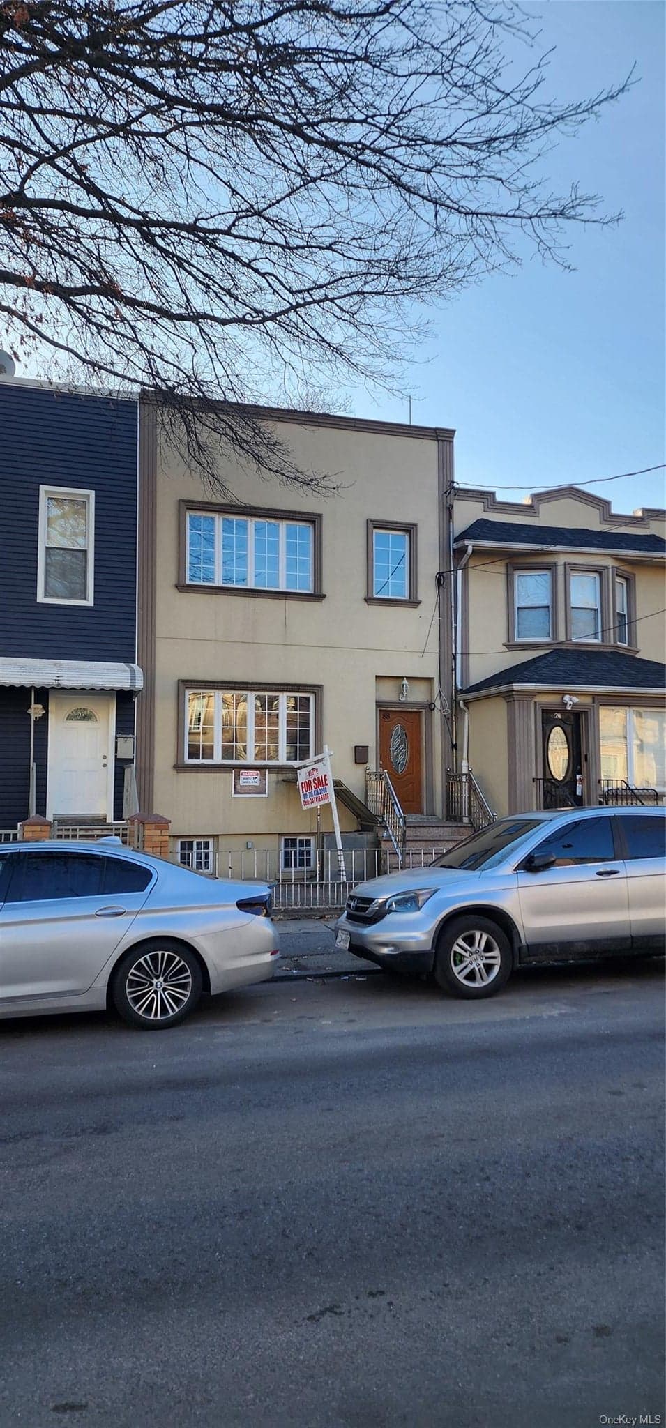 88 Hemlock St, Brooklyn