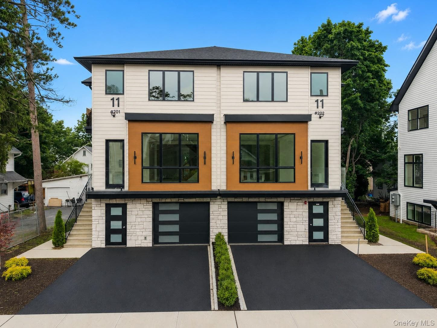 11 Lincoln Street Unit: 201, Spring Valley