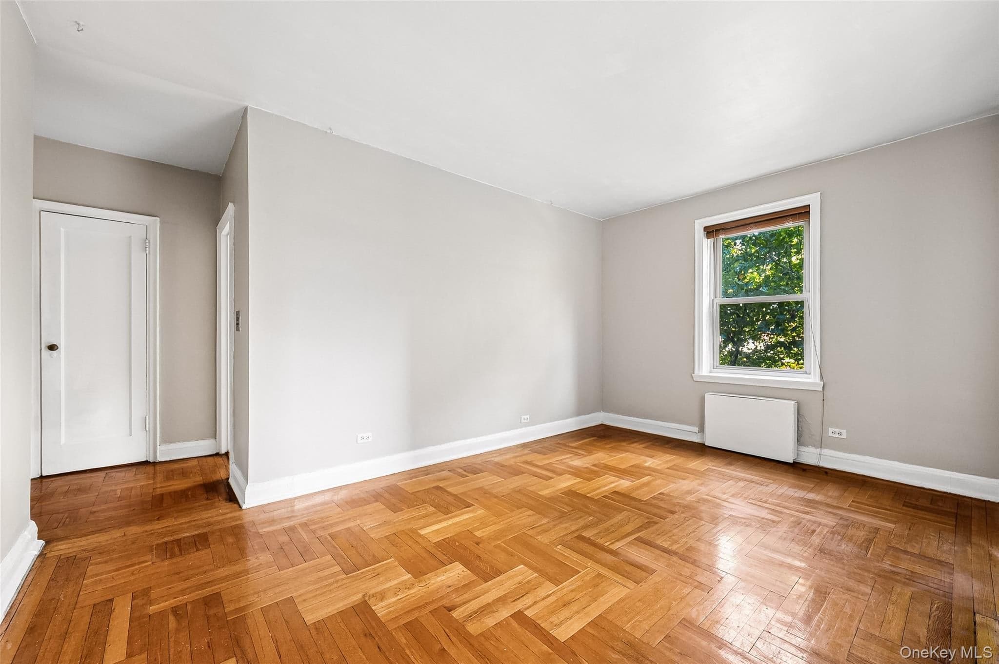 48-42 44th Street Unit: 4J, Woodside