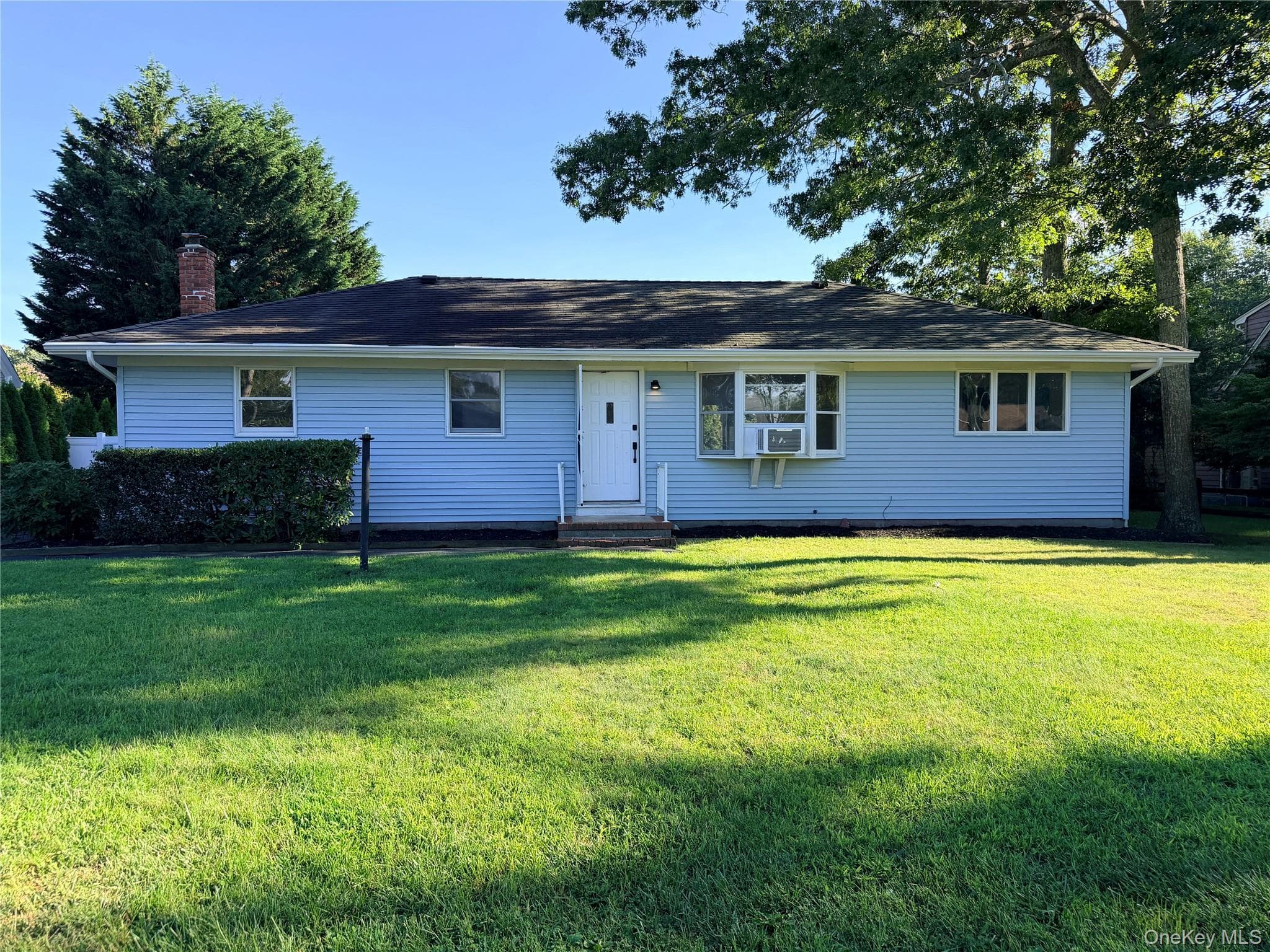 22 Maryland Boulevard, Hampton Bays