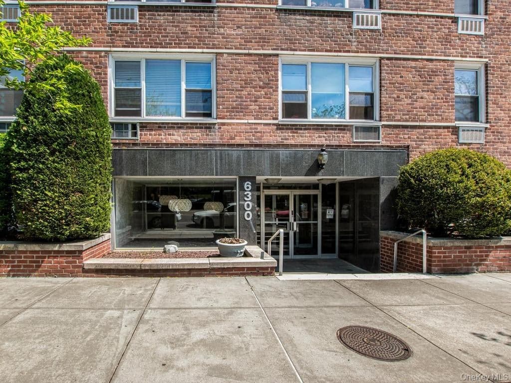 6300 Riverdale Avenue Unit: 3K, Bronx