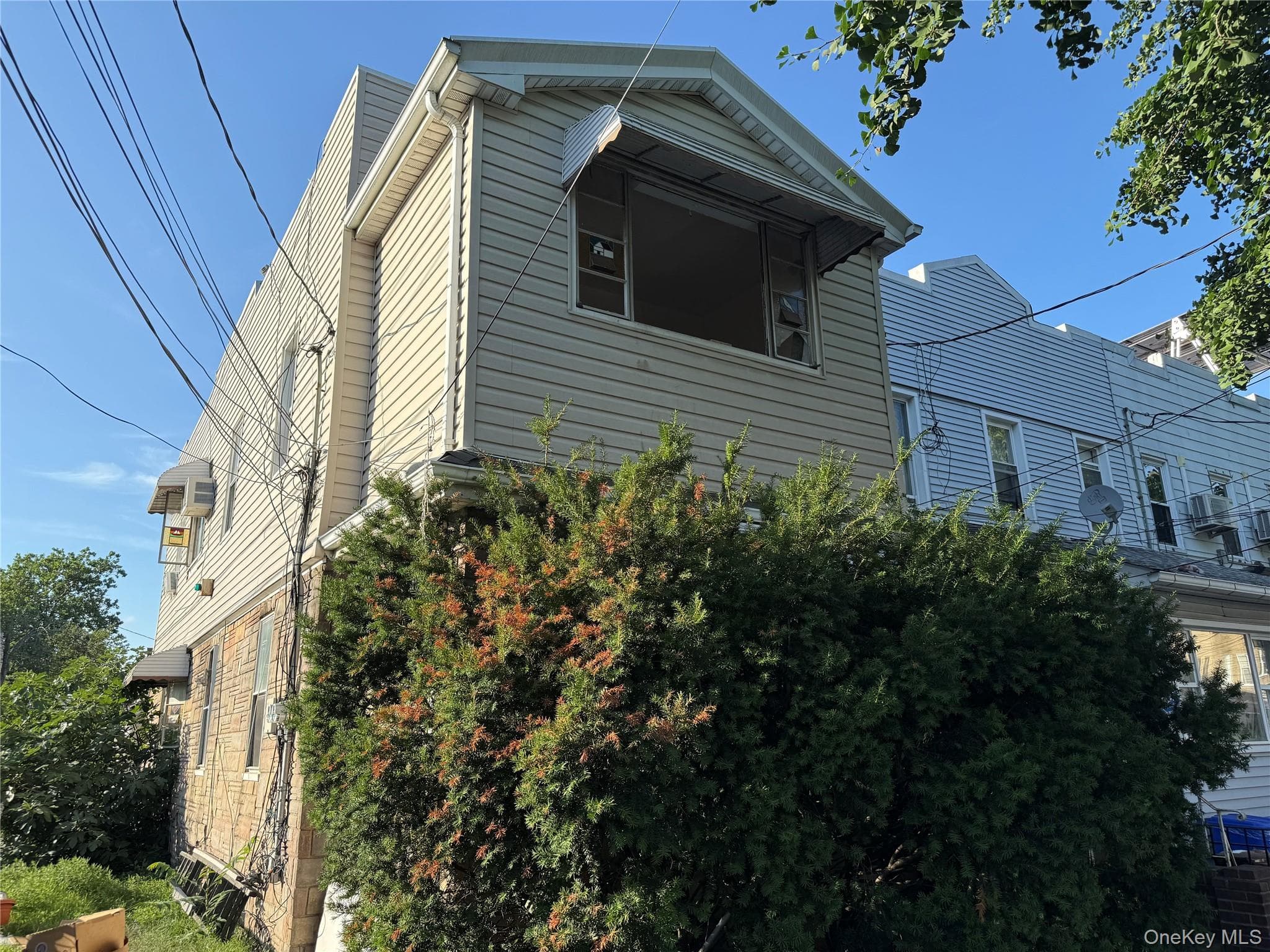 78-01 95th Avenue Avenue, Ozone Park