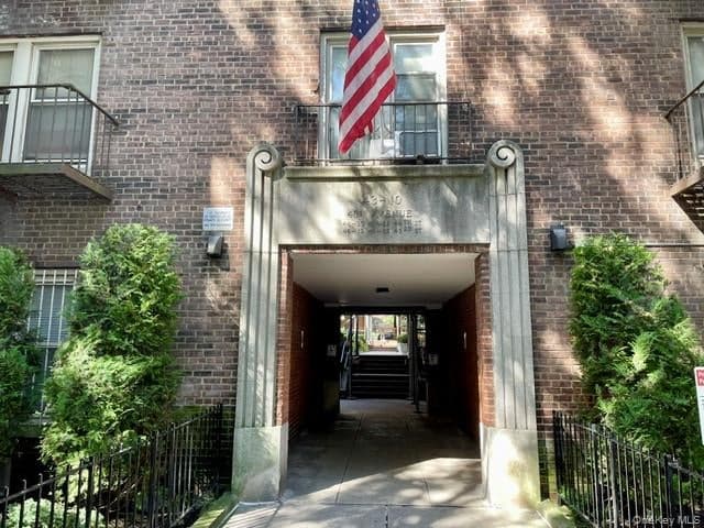 43-10 48 Avenue Unit: 4F, Woodside
