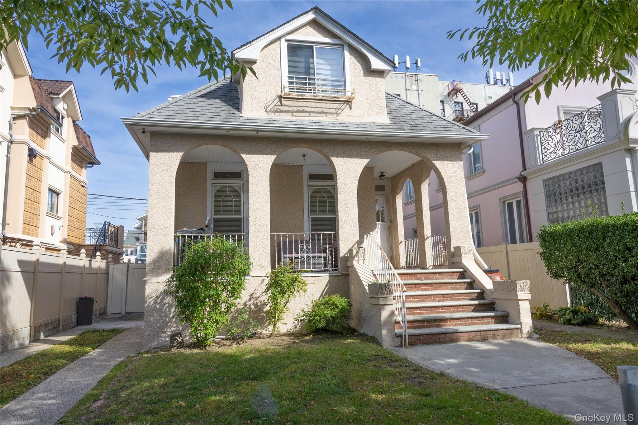 173 Beaumont Street, Brooklyn