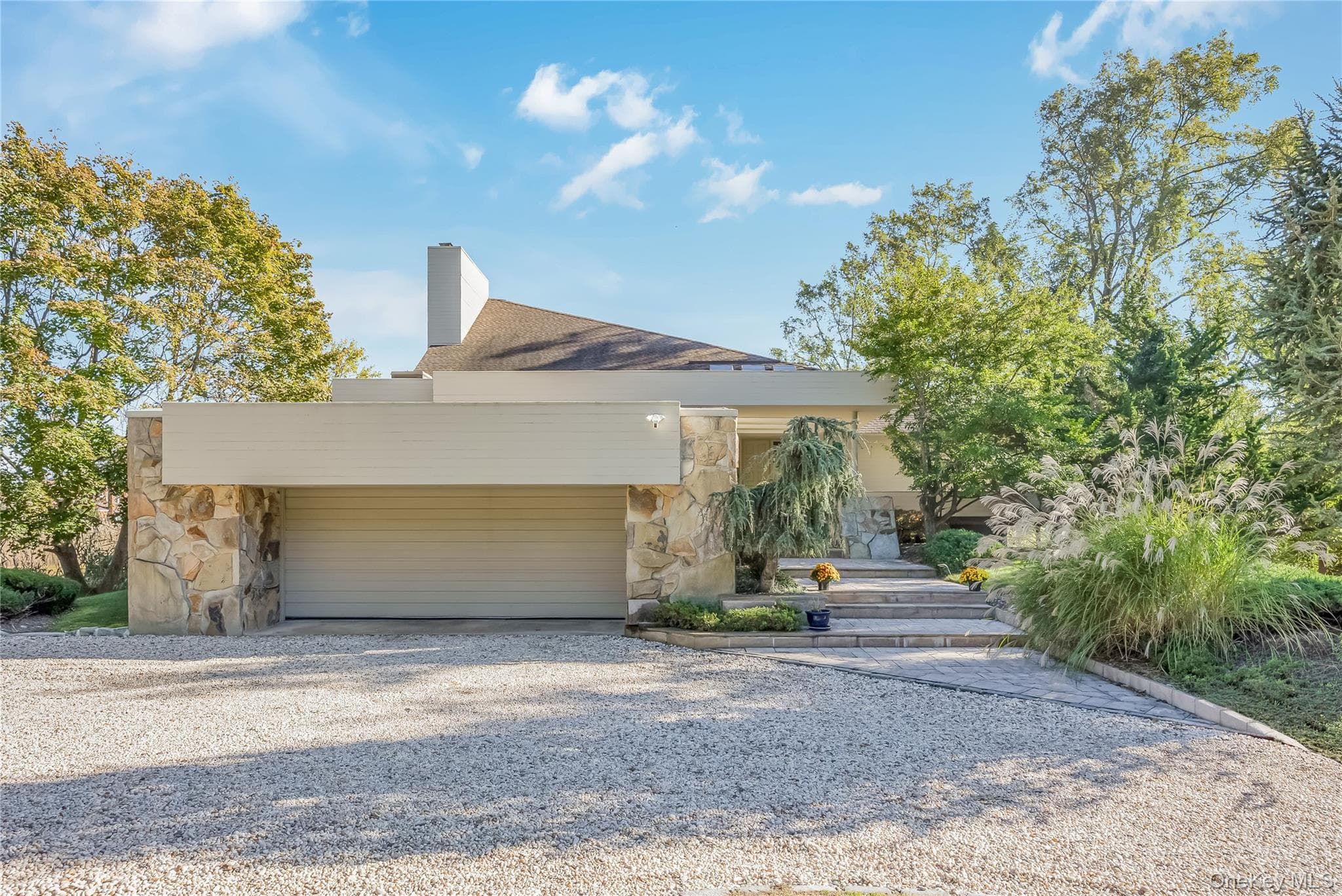 5 Kew Court, Northport