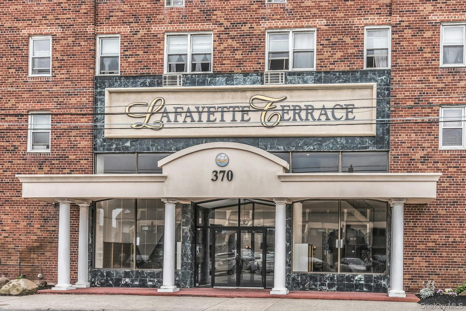 370 W Broadway Unit: 4J, Long Beach