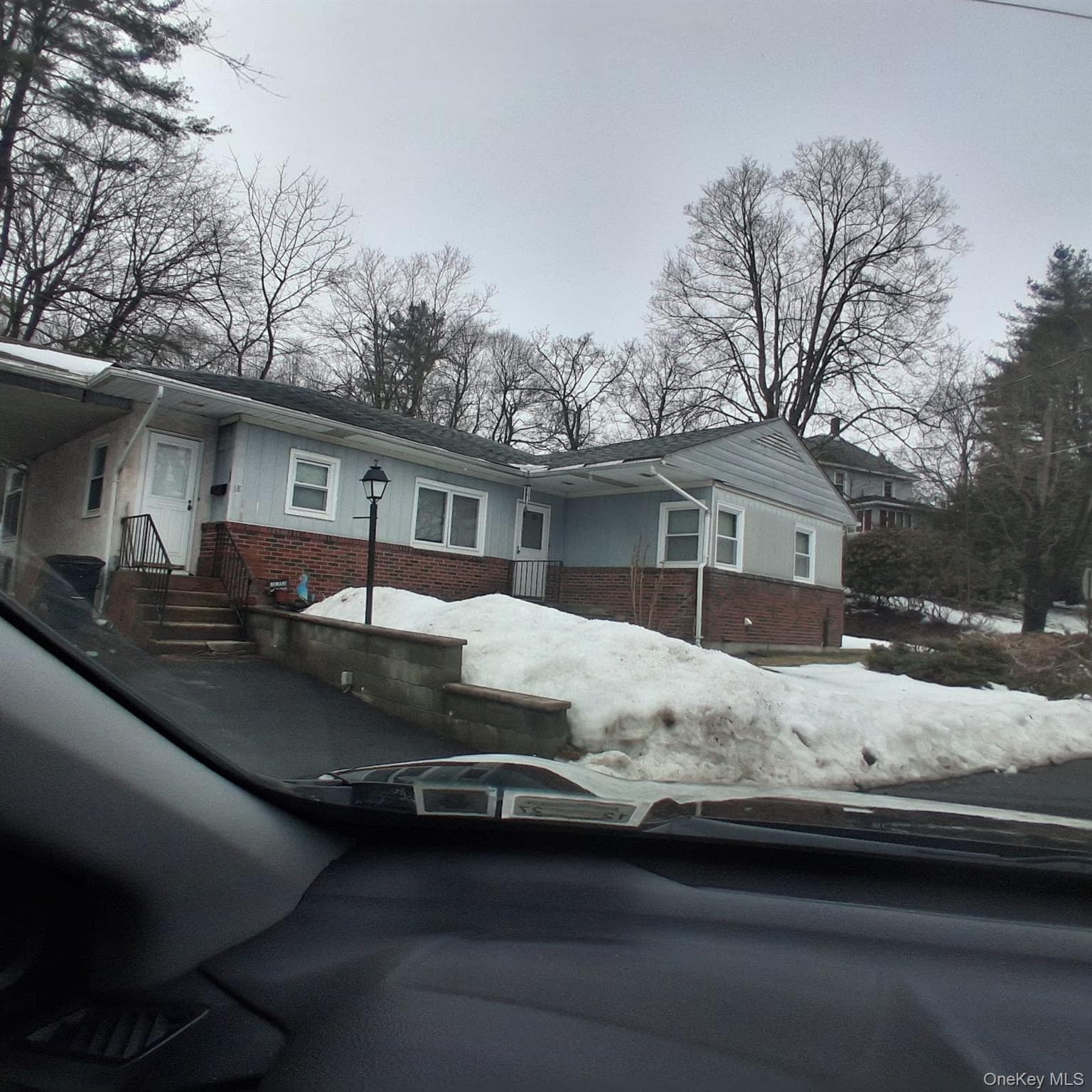 18 York Avenue Ave, Highland Falls