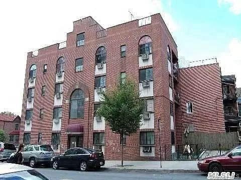 42-60 Colden Street Unit: 1B, Flushing