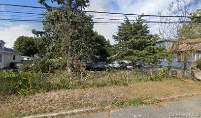 269 Irving Street, Central Islip