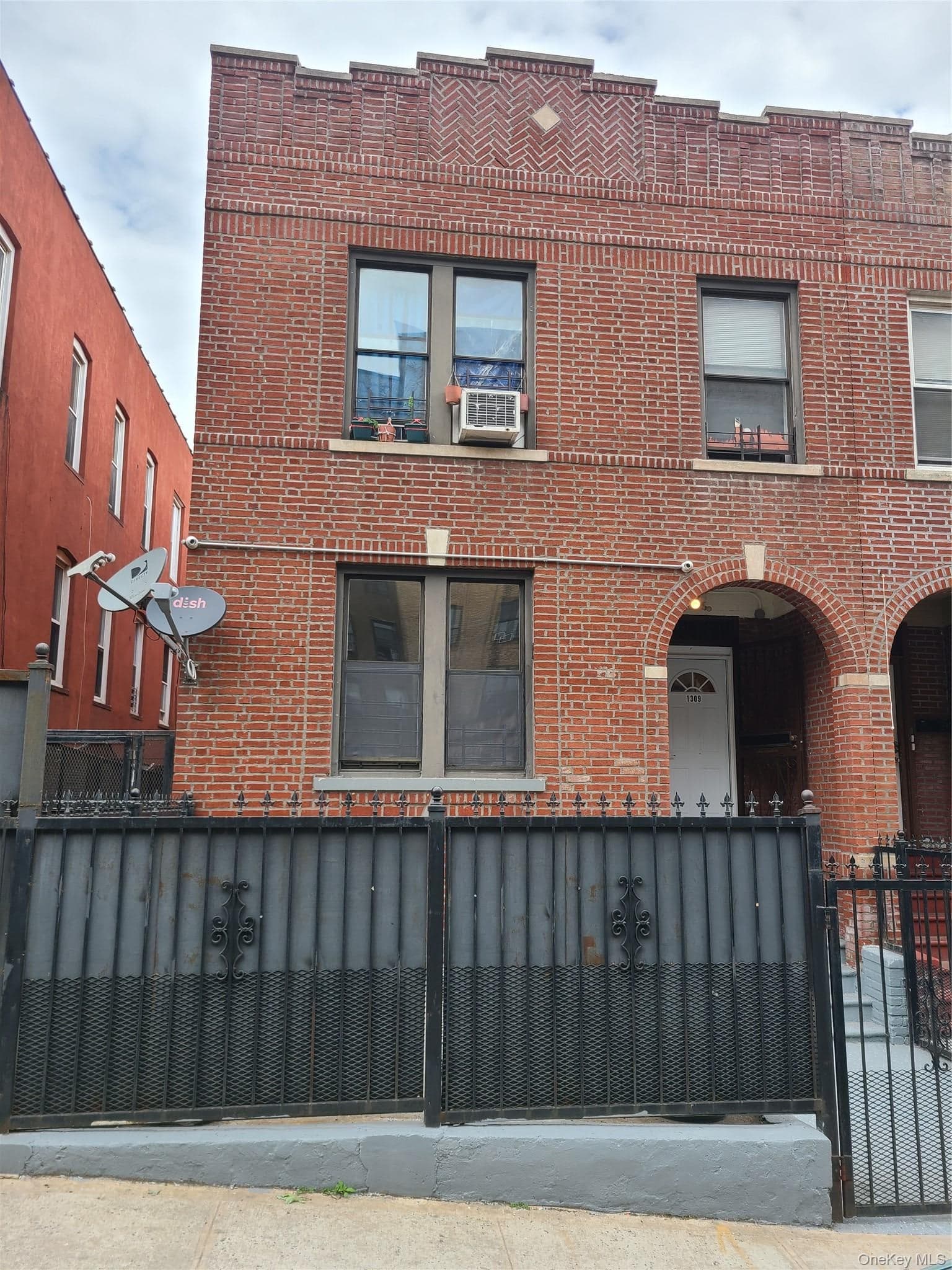 1309 Seneca Avenue, Bronx