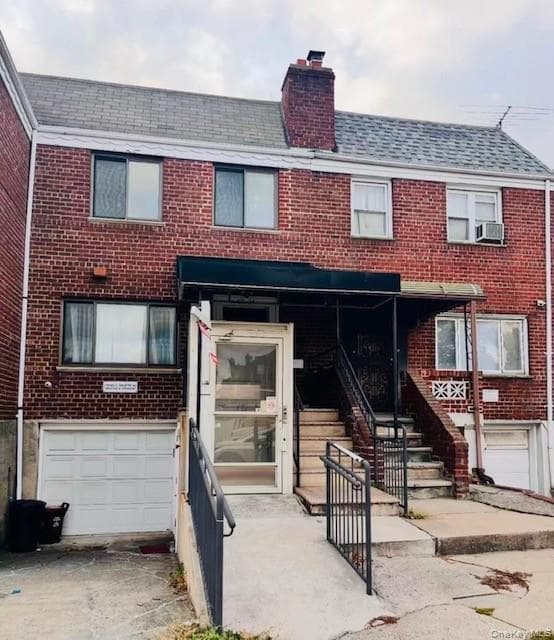 5834 Main Street, Flushing