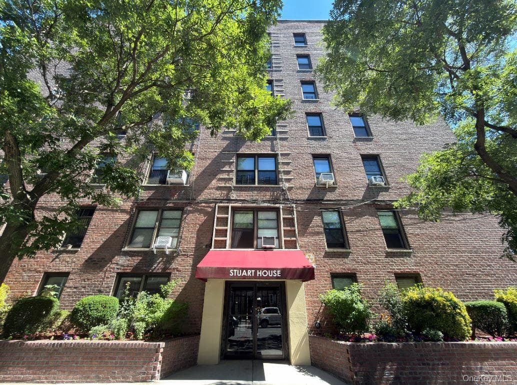 525 W 235th Street Unit: 6C, Bronx