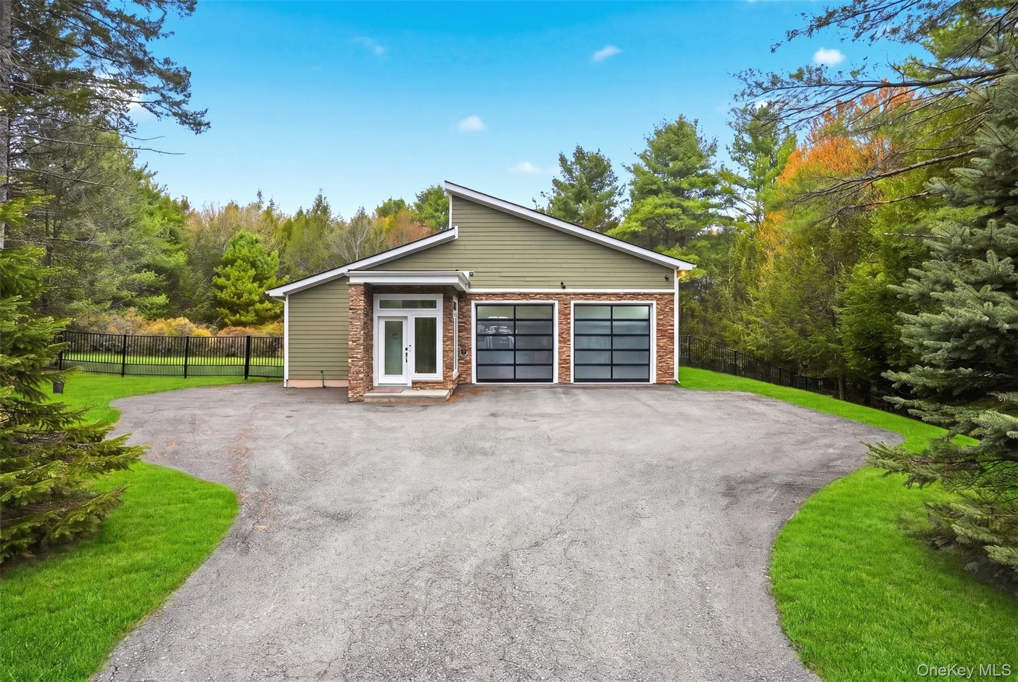 35 Serenity Lane, Monticello