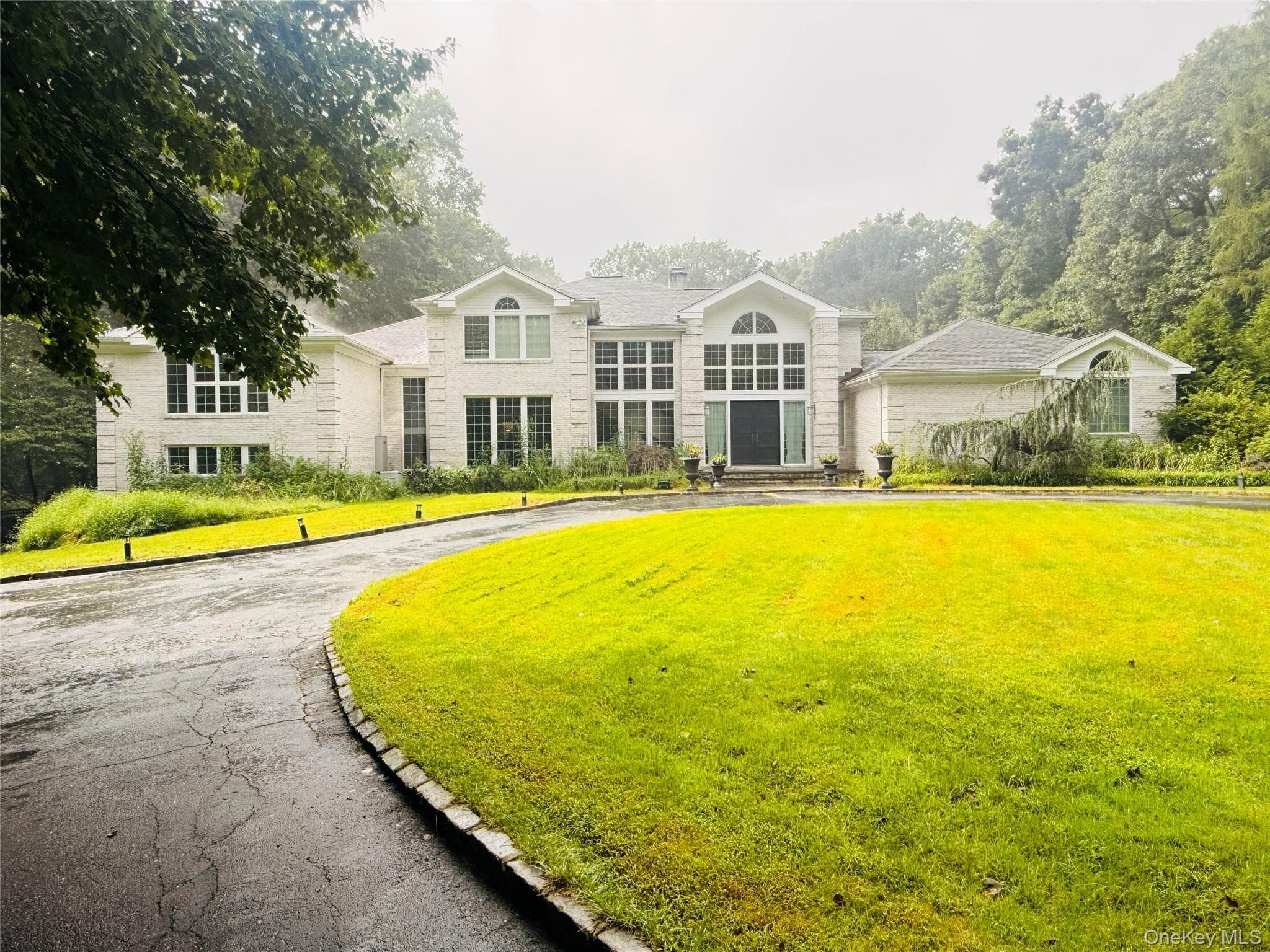22 Evans Drive, Glen Head