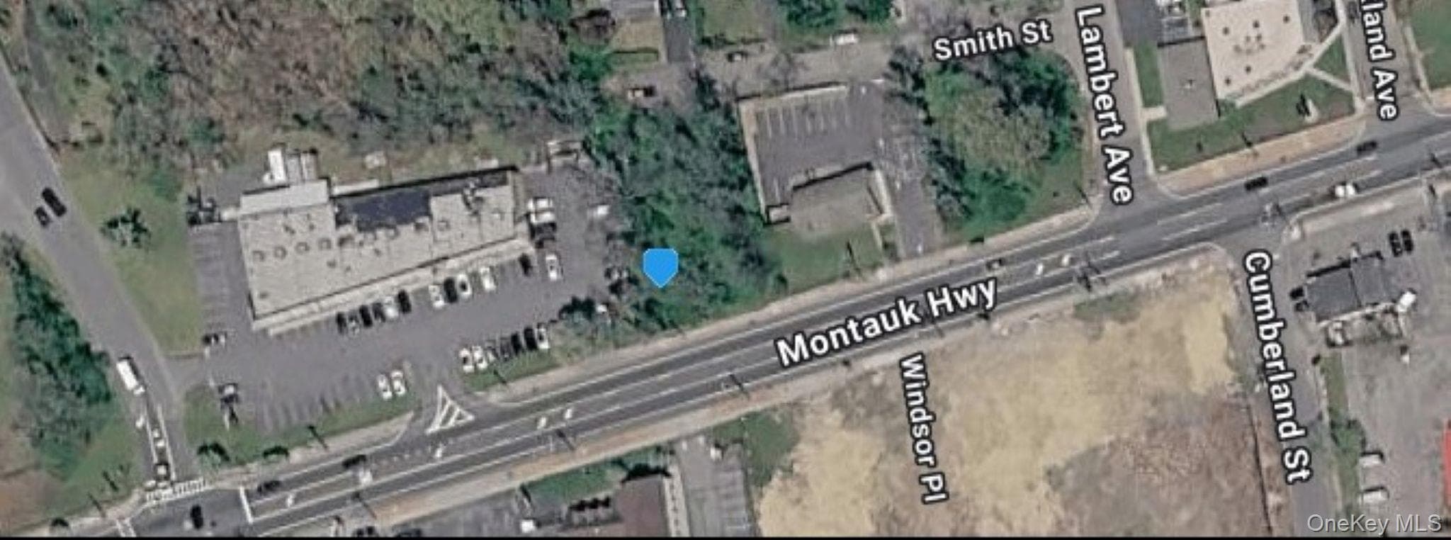 1397 Montauk Highway, Mastic