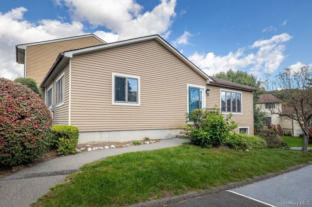 80 Krystal Drive, Somers