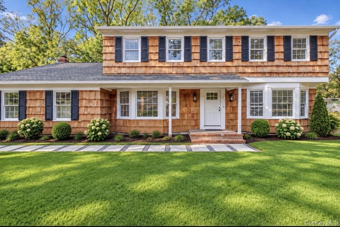 7 Woodland Road, Miller Place